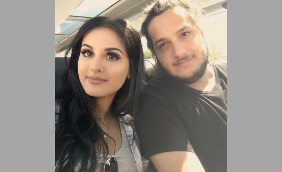 How did SSSniperWolf meet her bf